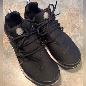 Men’s Black Nike Presto Size 10